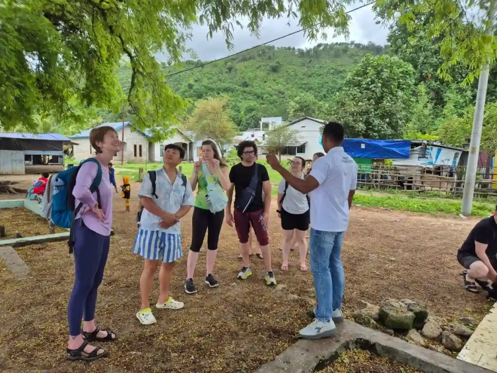 waktu yang tepat ke gua rangko