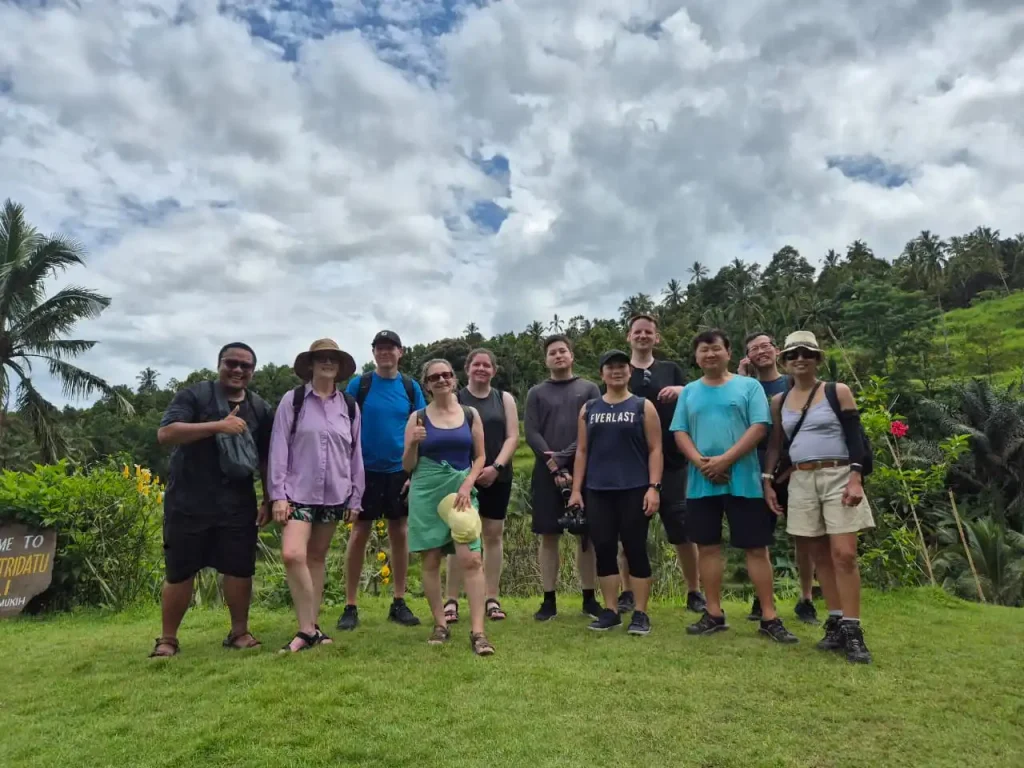 trekking sawah lemukih