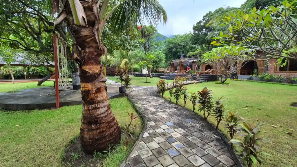 Suasana di rich farmer eco house and wellness