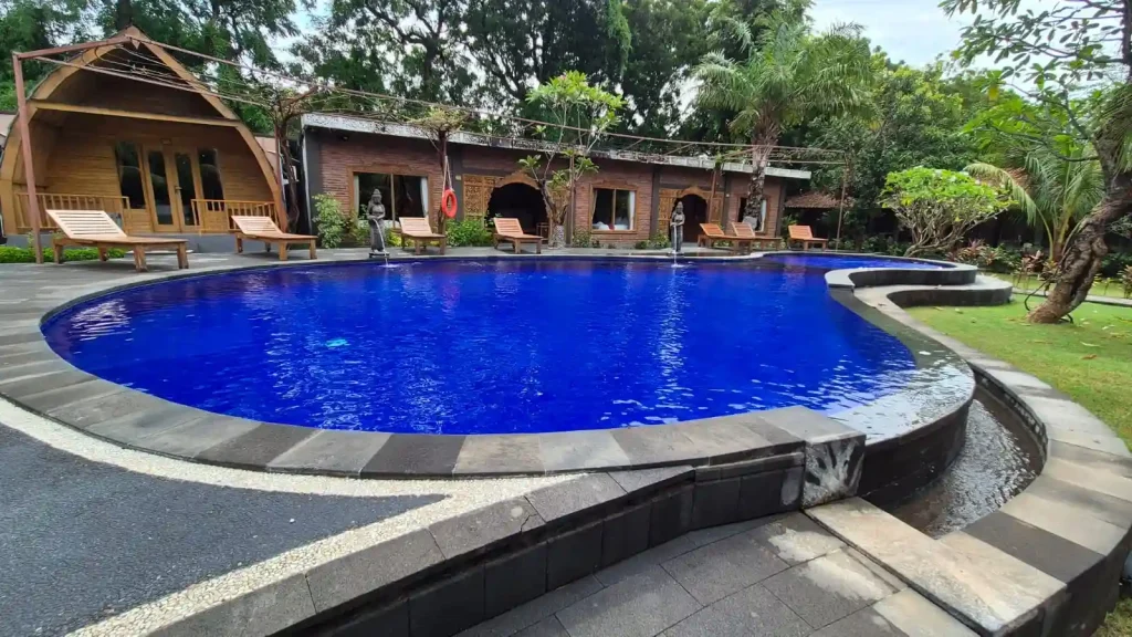 kolam renang rich farmer eco house and wellness