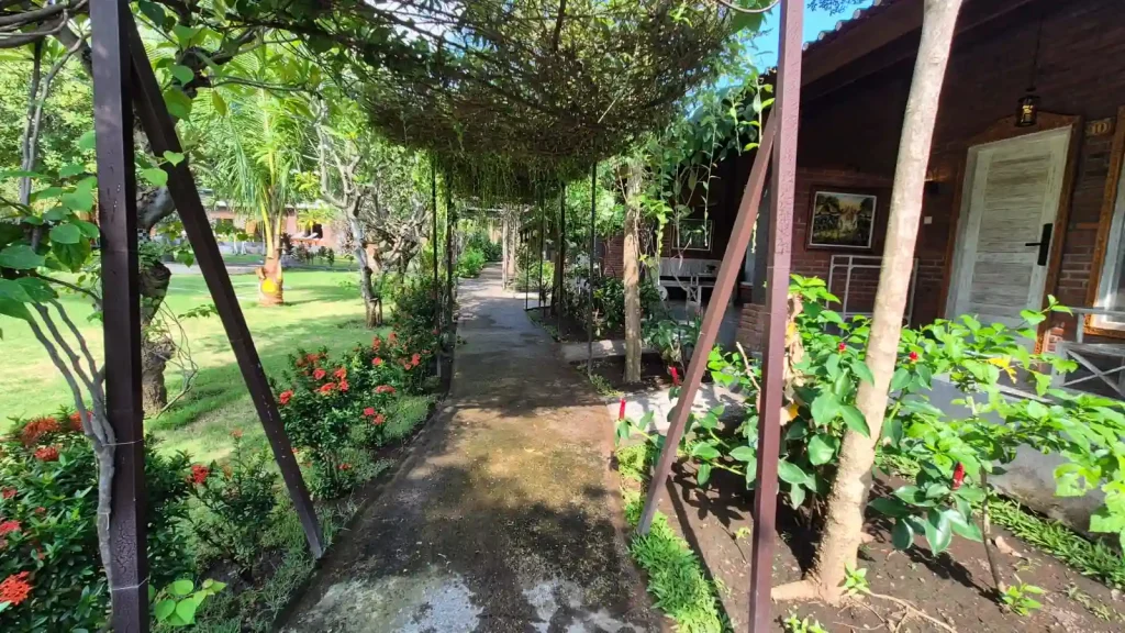 Taman di rich farmer eco house and wellness