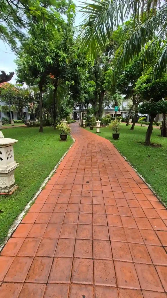 puri saron seminyak hotel & villas bali