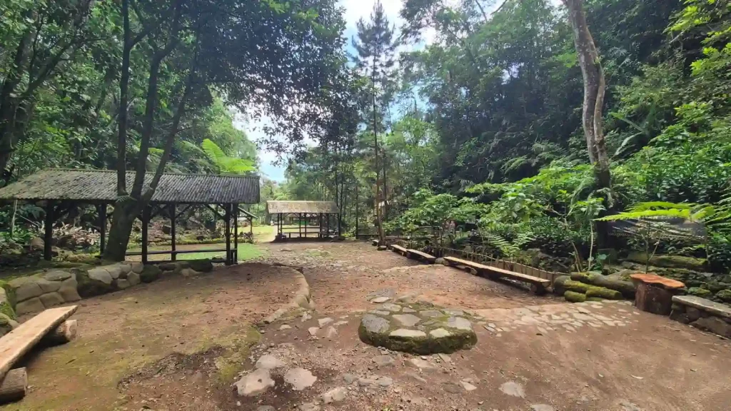 Pemandangan alam lokasi curug sadim terbaru