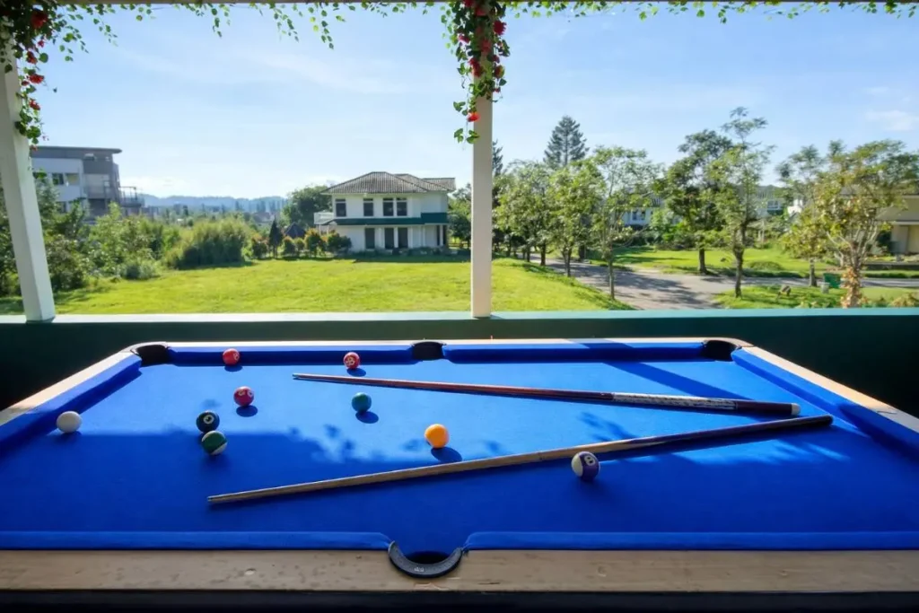 Fasiitas biliard villa hasha 1