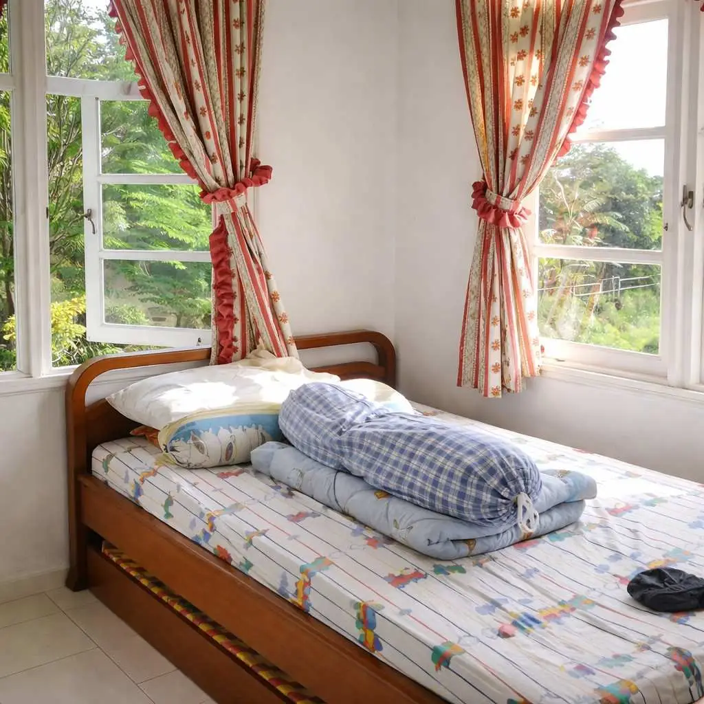 salah satu kamar villa hasha 1 cipanas